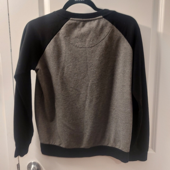 Starwars sweater - Picture 3 of 3